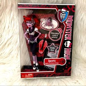 Monster High OPERETTA Mattel 2011